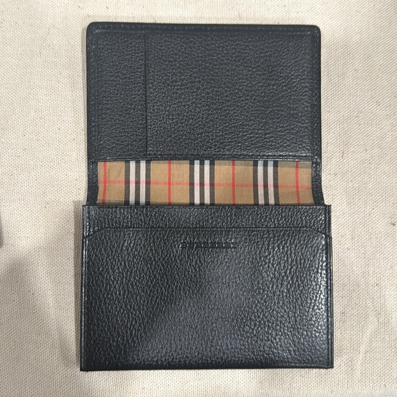 NWT Burberry Black Leather Wallet - Picture 2 of 8